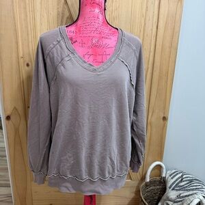 Women's Casual V-Neck Top - Taupe